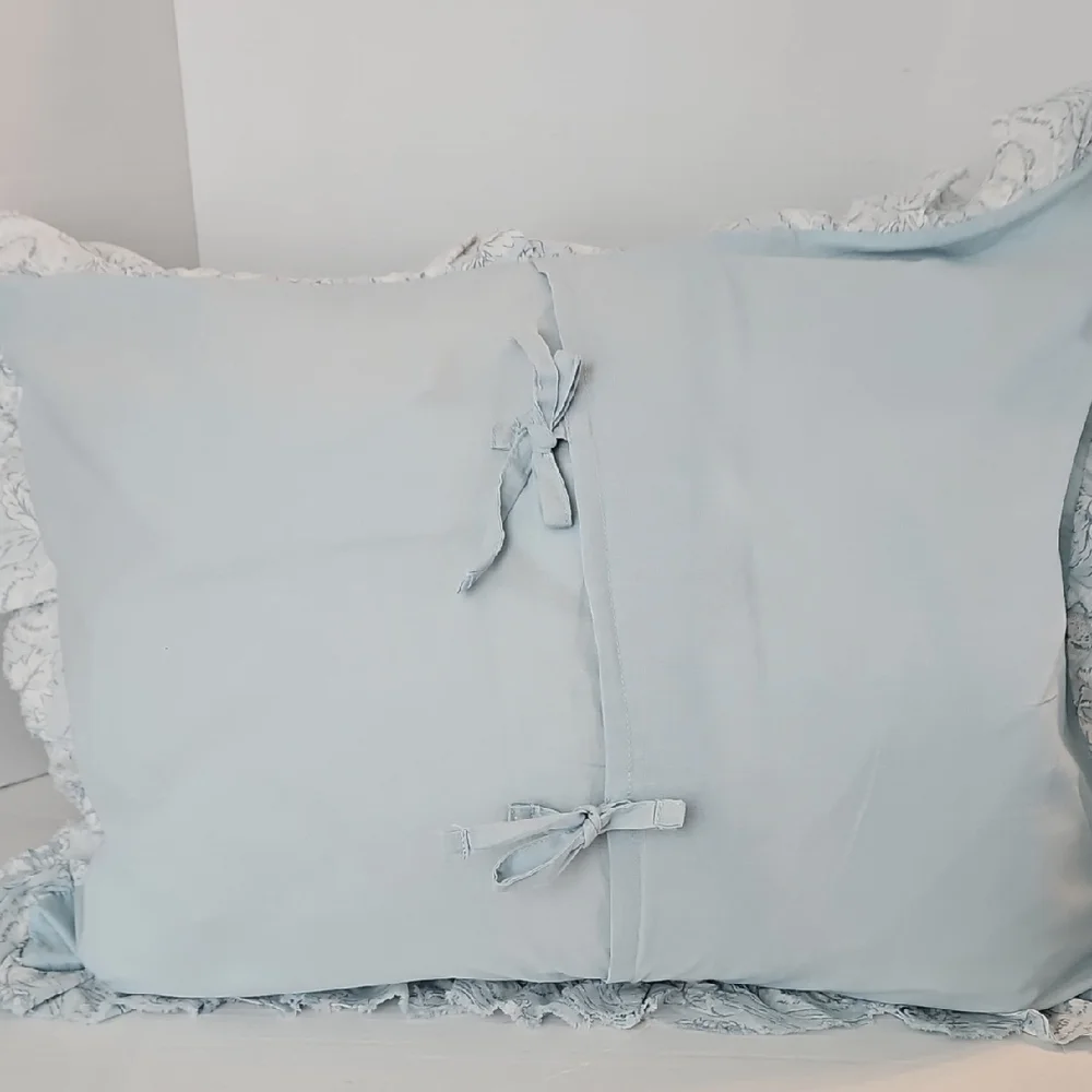 Rachel Zoe Floral Blues White Quilted Shabby Chic Twin Coverlet Pillow Sham Set